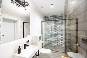 Boutique Hotel RABBIT HOLE
