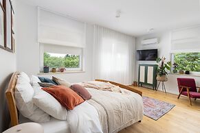 Boutique Hotel RABBIT HOLE