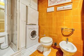 Piazza Maggiore Duplex Apartment