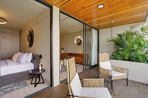 Alex Villas Complex N4