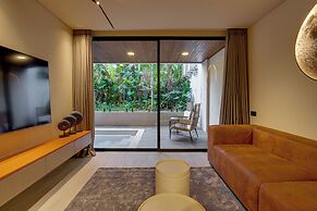 Alex Villas Complex N4