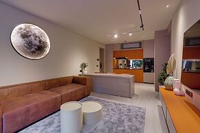 Alex Villas Complex N4