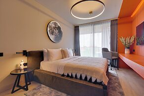 Alex Villas Complex N4