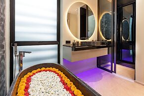 Alex Villas Complex N4