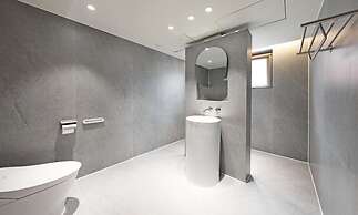 Jamsil Orosie Tourist Hotel