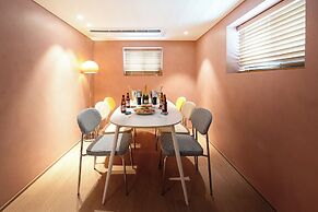 Jamsil Orosie Tourist Hotel