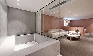 Jamsil Orosie Tourist Hotel