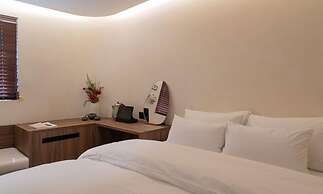 Jamsil Orosie Tourist Hotel