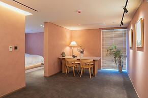 Jamsil Orosie Tourist Hotel