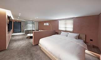 Jamsil Orosie Tourist Hotel