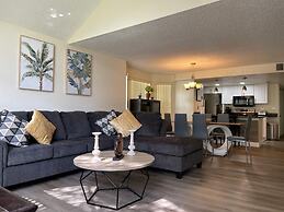 Luxury Condo Apartment Near Disney Universal 12