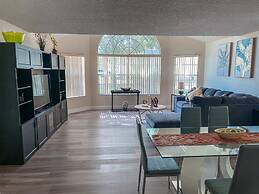 Luxury Condo Apartment Near Disney Universal 12