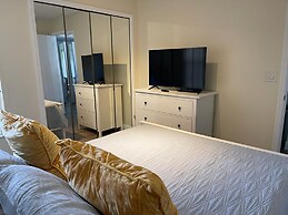 Luxury Condo Apartment Near Disney Universal 12