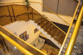 Modelo Hotel and Suites