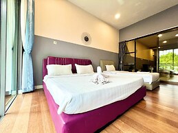 Capital O 90986 The Loft Residences