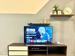 Capital O 90986 The Loft Residences