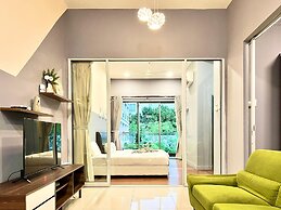 Capital O 90986 The Loft Residences