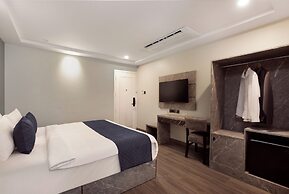 Hotel 44 Oasis