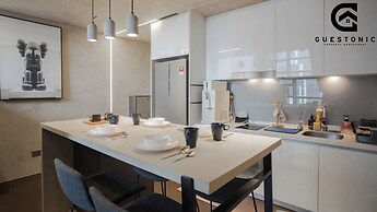 Guestonic EkoCheras Cozy Studio
