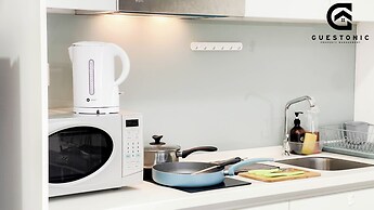 Guestonic EkoCheras Cozy Studio