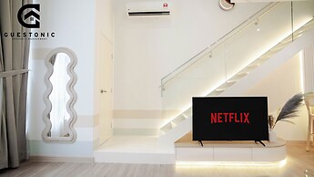 Guestonic EkoCheras Cozy Studio