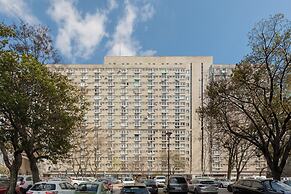 Capitol Apartment by Renters