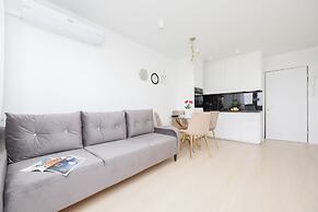 Capitol Apartment by Renters