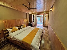 Virman Riverside Resort