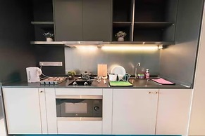 Guestonic Millerz Luxury Home