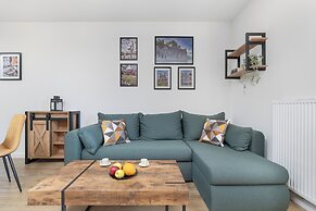 Cozy Apartment in Szczecin by Renters