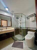 Crystal Holiday Halong Hotel