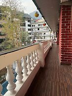 Hotel Heavens Door