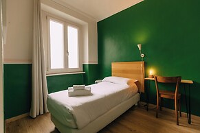 Tomato Urban Retreat