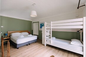 Tomato Urban Retreat