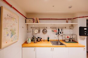 Tomato Urban Retreat