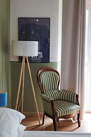 Tomato Urban Retreat