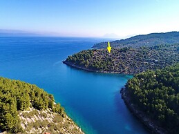 Green Area Stone House