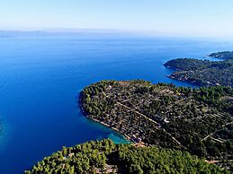 Peaceful Holiday House Senija