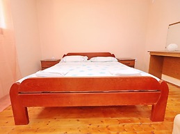 Peaceful Holiday House Senija