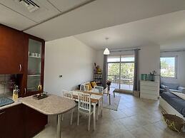 Dubai Green Oasis Retreat