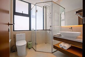 Centre Point Danang Hotel & Residence