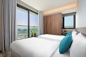 Centre Point Danang Hotel & Residence