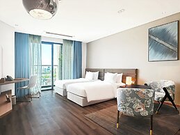 Centre Point Danang Hotel & Residence