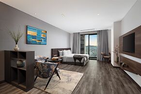 Centre Point Danang Hotel & Residence