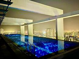 Centre Point Danang Hotel & Residence