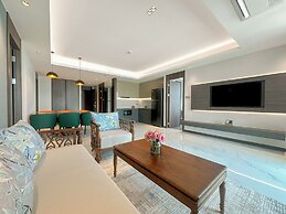 Centre Point Danang Hotel & Residence