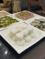 Centre Point Danang Hotel & Residence