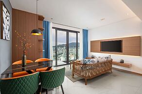 Centre Point Danang Hotel & Residence