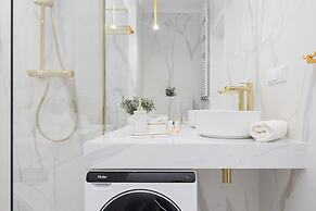 Grzybowska Elegant Apartment by Renters