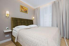 Grzybowska Elegant Apartment by Renters